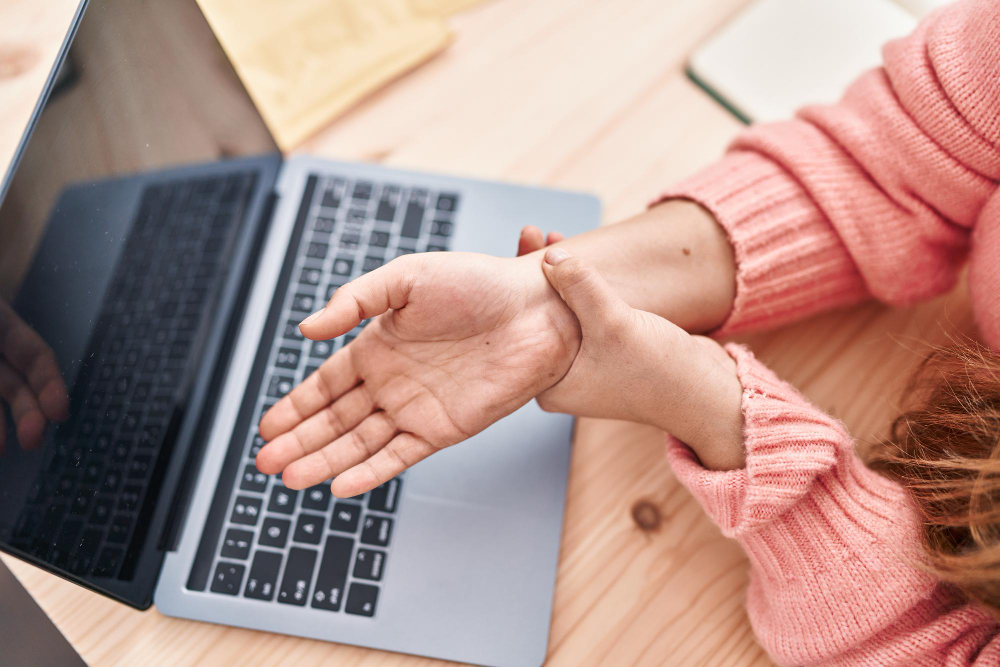 Carpal Tunnel Syndrome Treated in Bakersfield